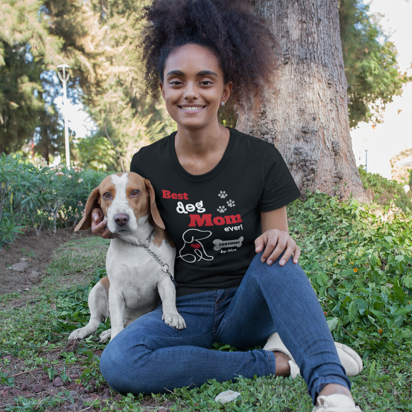 Best Dog Mom Ever Certified by your Dog. Personalize women's organic cotton t-shirt . Perfect gift for dog lovers.