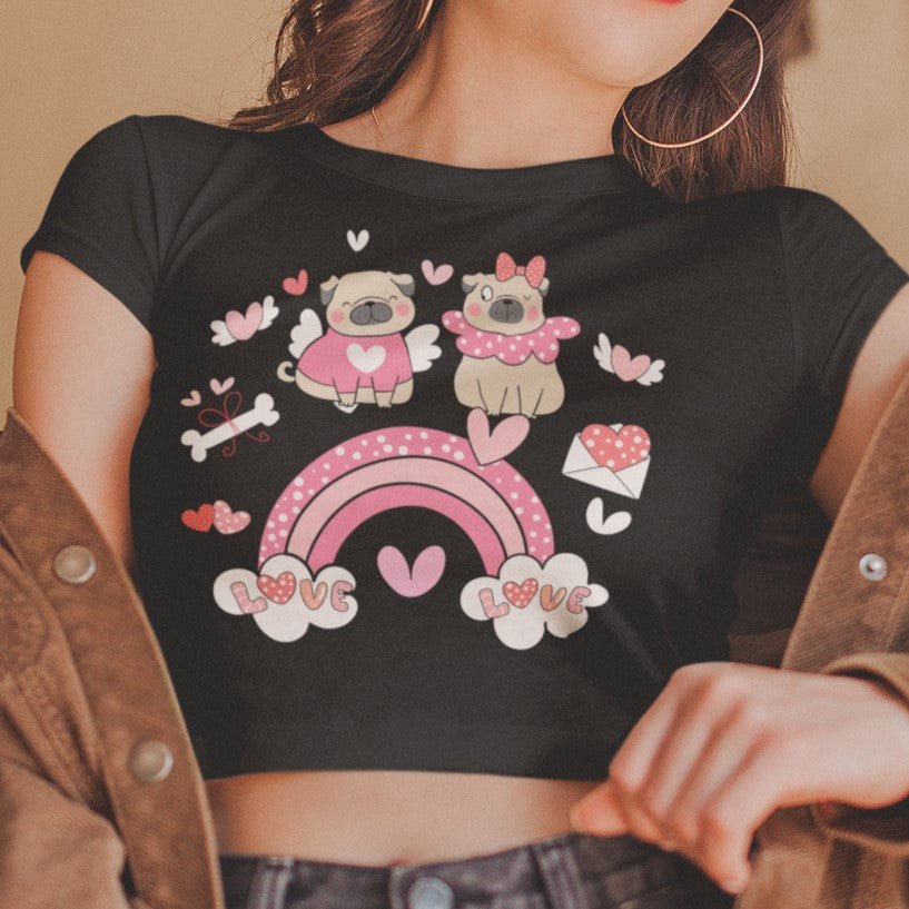 Cute Pug Couple's Date Over the Rainbow Valentine Women's Kawaii Cotton Crop Tee - Da Boss Mango AU - Black